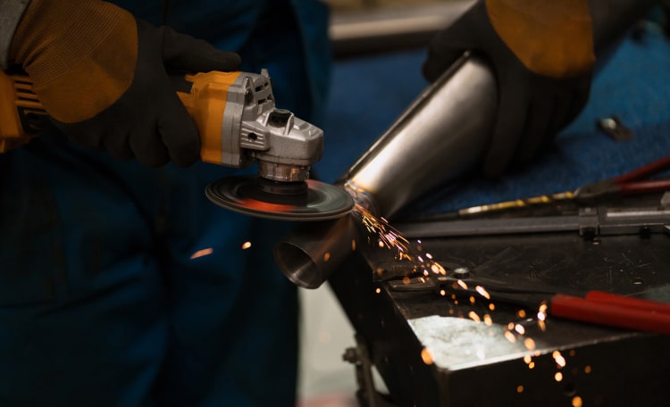 Offer Customized Steel Products