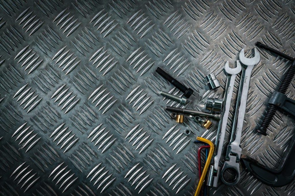 What are the Different Applications of Checkered Steel Plates