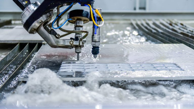 6 Ways Metal Fabrication Benefits the Medical Industry