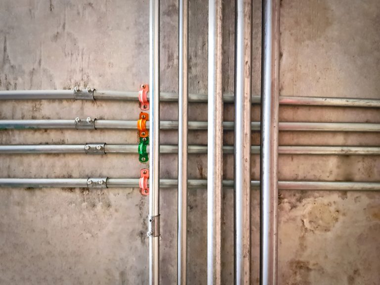 Hot Dip Vs. Electrostatic Galvanizing: 5 Key Differences