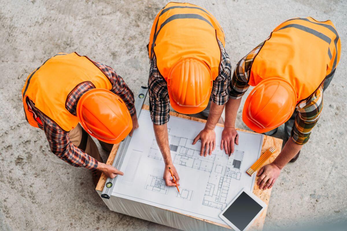 Steps for finding trustworthy local construction material suppliers.