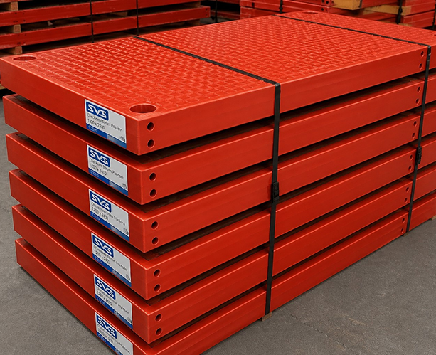 Checkered Beam Platforms